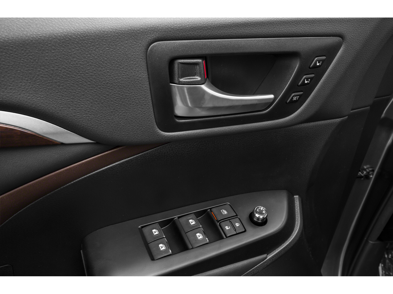 2015 Toyota HIGHLANDER XLE V6 AWD