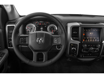 2019 RAM 1500 Big Horn Crew Cab 4x4 5.7L V8