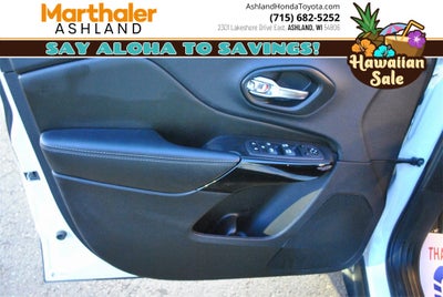 2023 Jeep Cherokee Altitude 4WD