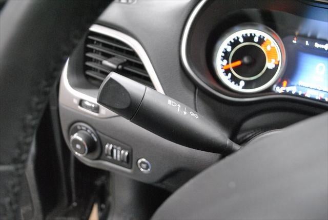 2022 Jeep Cherokee Latitude Lux 4WD