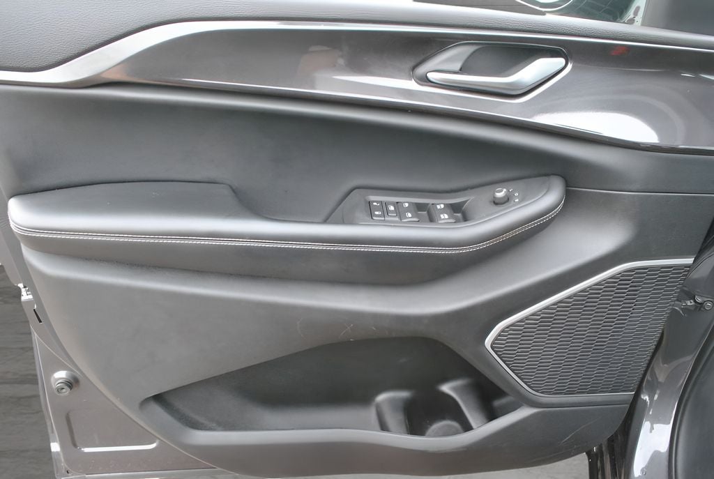 2022 Jeep Grand Cherokee Altitude AWD