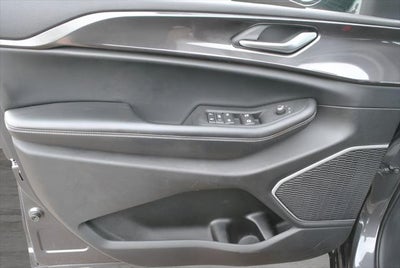 2022 Jeep Grand Cherokee Altitude AWD
