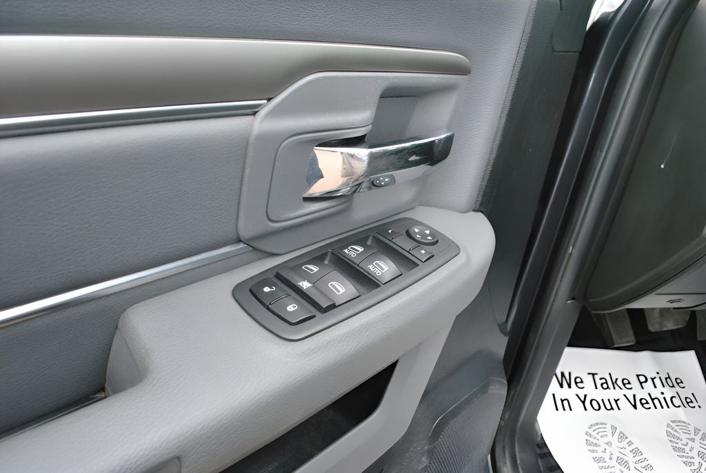 2019 RAM 1500 Warlock Quad Cab 4x4 HEMI 5.7L V8