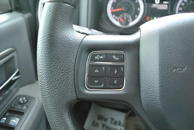 2019 RAM 1500 Warlock Quad Cab 4x4 HEMI 5.7L V8