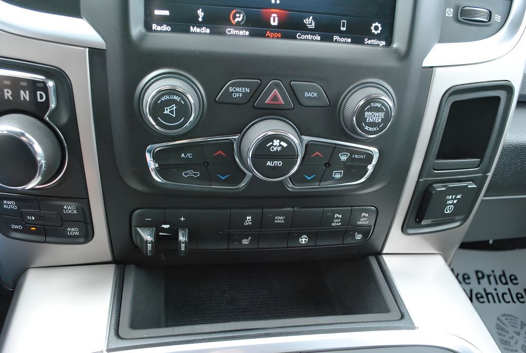 2019 RAM 1500 Big Horn Crew Cab 4x4 5.7L V8