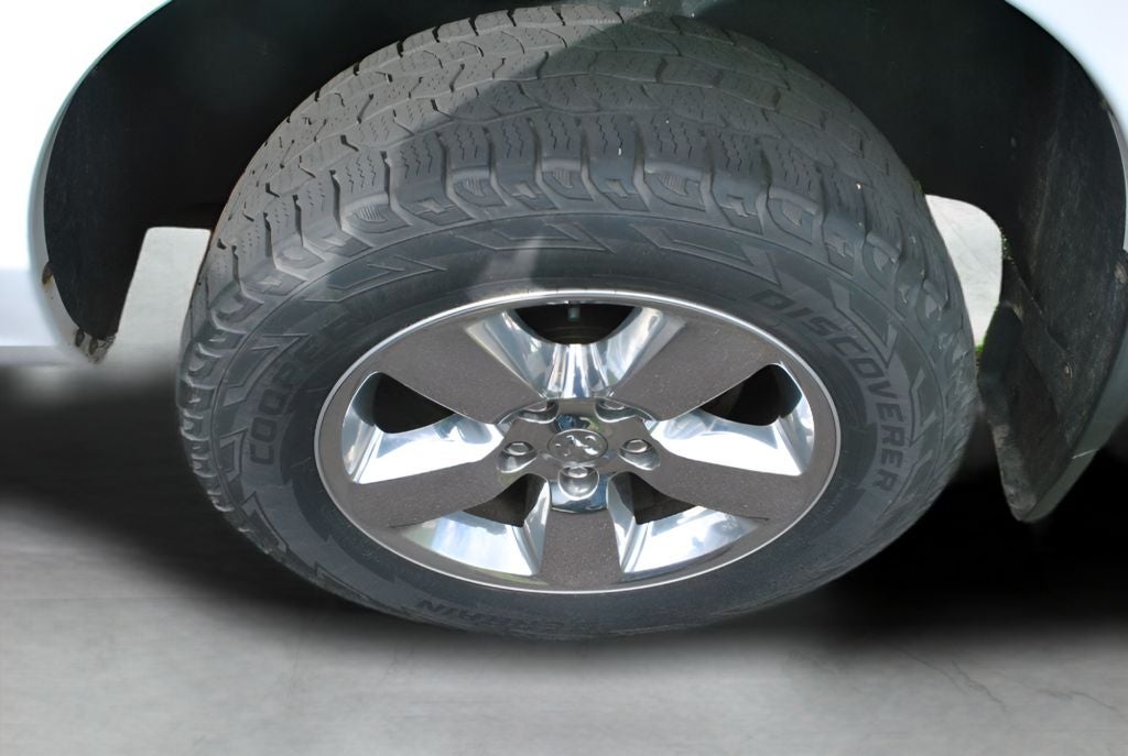 2019 RAM 1500 Big Horn Crew Cab 4x4 5.7L V8