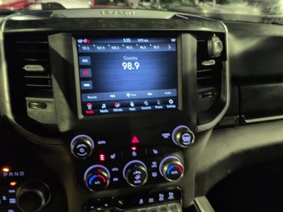 2019 RAM 1500 Big Horn/Lone Star Crew Cab 4WD