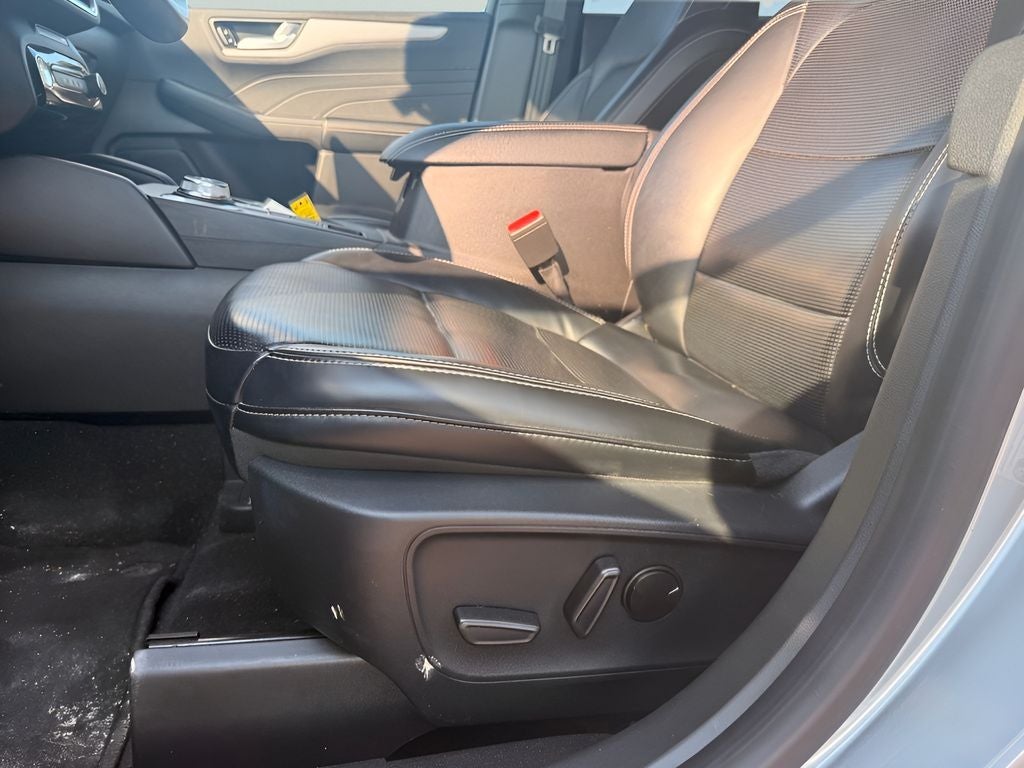 2024 Ford Escape Platinum AWD