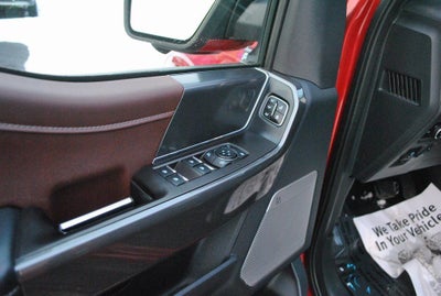 2023 Ford F-150 Lariat SuperCrew 4WD