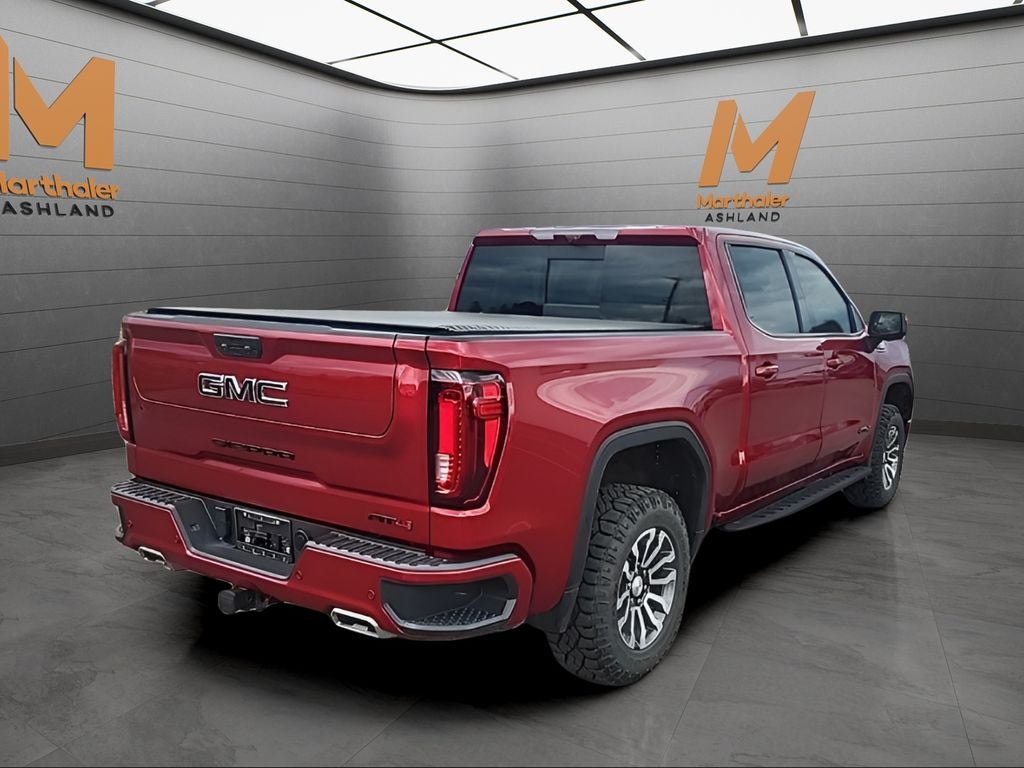 2023 GMC Sierra 1500 AT4 Crew Cab 4x4
