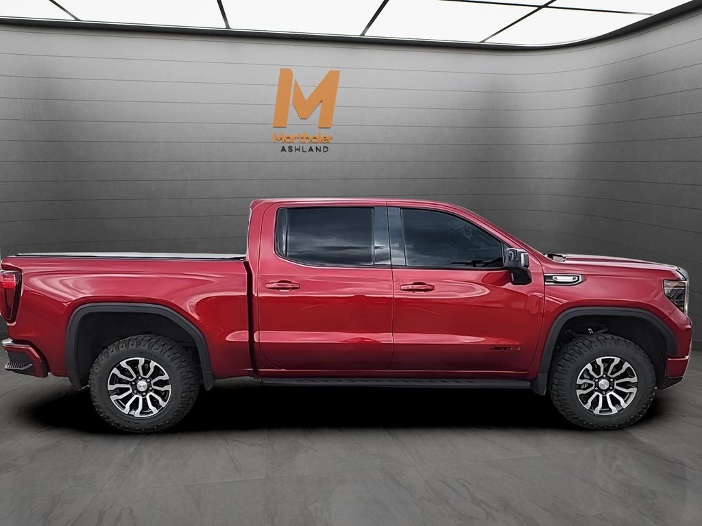 2023 GMC Sierra 1500 AT4 Crew Cab 4x4