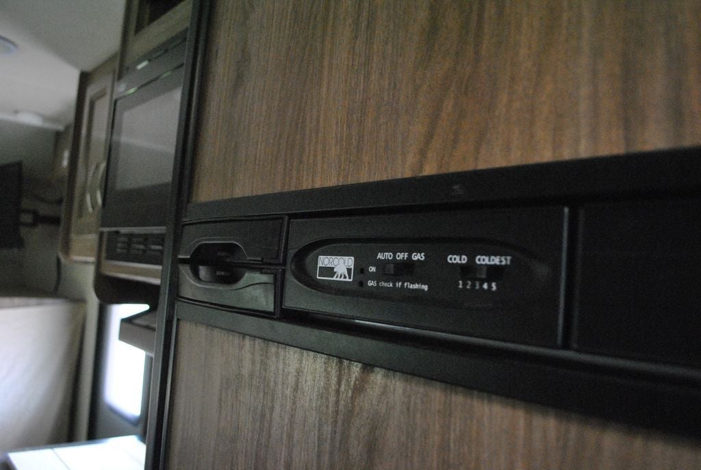 2017 Chevrolet Express Cutaway Jayco Redhawk SE Class C Motor Home