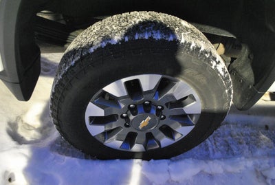 2024 Chevrolet Silverado HD Custom Crew Cab 4x4 6.6L V8