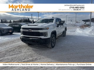 2024 Chevrolet Silverado HD Custom Crew Cab 4x4 6.6L V8
