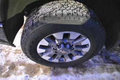 2024 Chevrolet Silverado HD Custom Crew Cab 4x4 6.6L V8