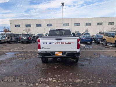 2024 Chevrolet Silverado HD Custom Crew Cab 4x4 6.6L V8