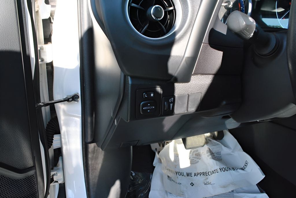2019 Toyota Corolla SE FWD