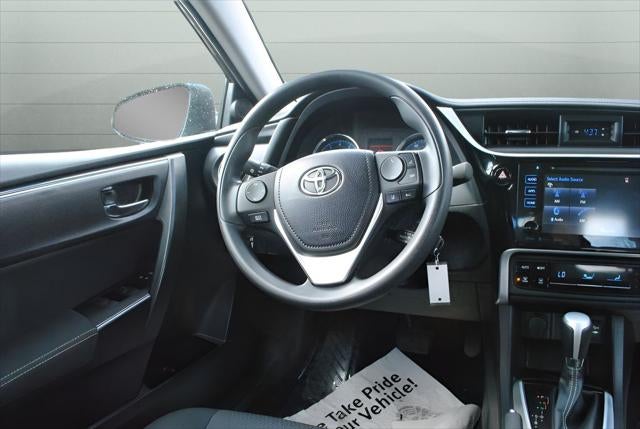 2017 Toyota COROLLA LE Premium FWD