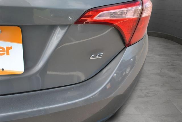 2017 Toyota COROLLA LE Premium FWD