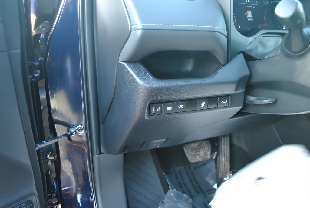 2024 Toyota RAV4 XLE AWD