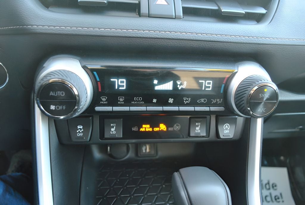 2024 Toyota RAV4 XLE AWD