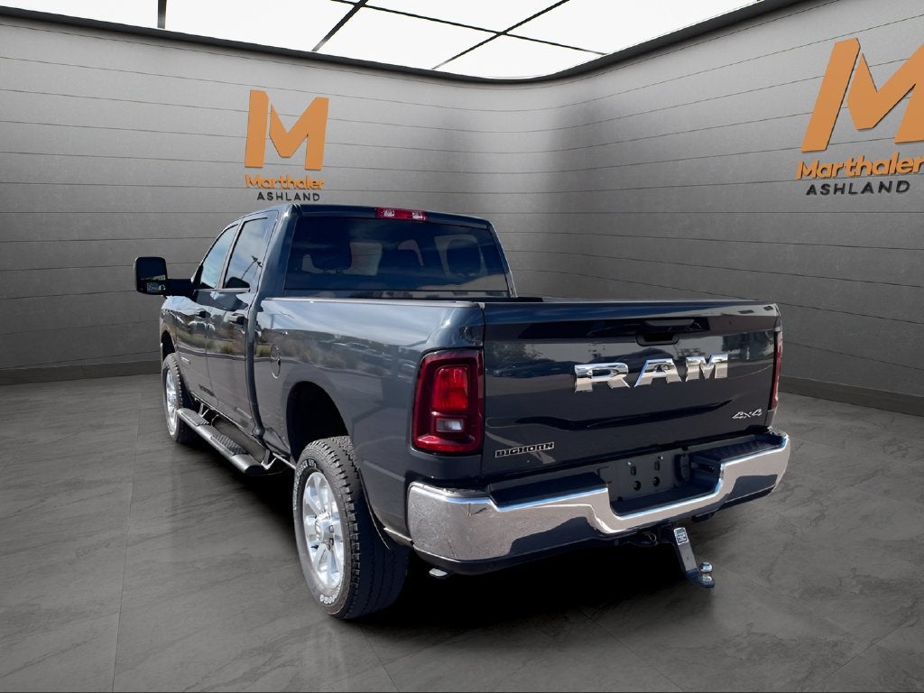 2026 RAM 2500 Big Horn Crew Cab 4x4 6.4L V8