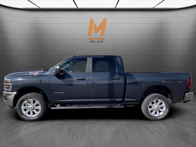 2026 RAM 2500 Big Horn Crew Cab 4x4 6.4L V8