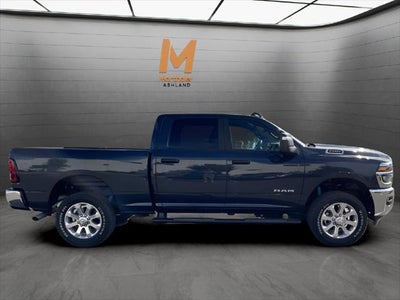 2026 RAM 2500 Big Horn Crew Cab 4x4 6.4L V8