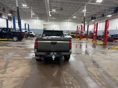 2024 Toyota Tacoma TRD Off-Road Upgrade Double Cab 4x4 6-Speed Manual