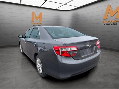 2014 Toyota CAMRY LE FWD