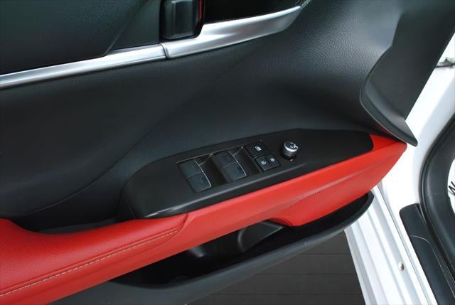 2024 Toyota Camry Hybrid XSE FWD