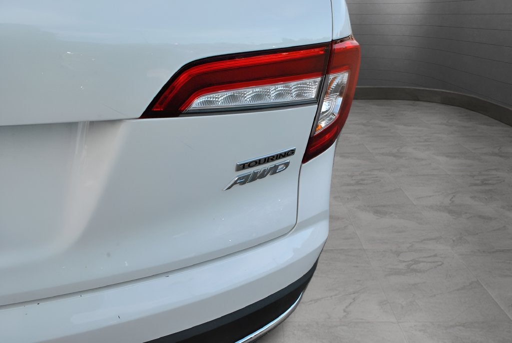 2022 Honda Pilot Touring 7 Passenger