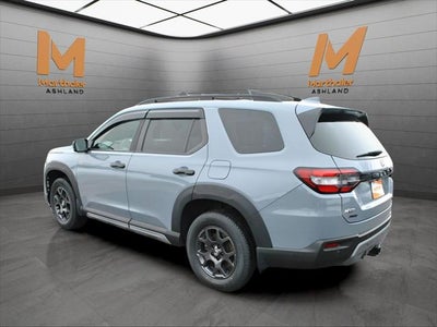2023 Honda Pilot TrailSport AWD