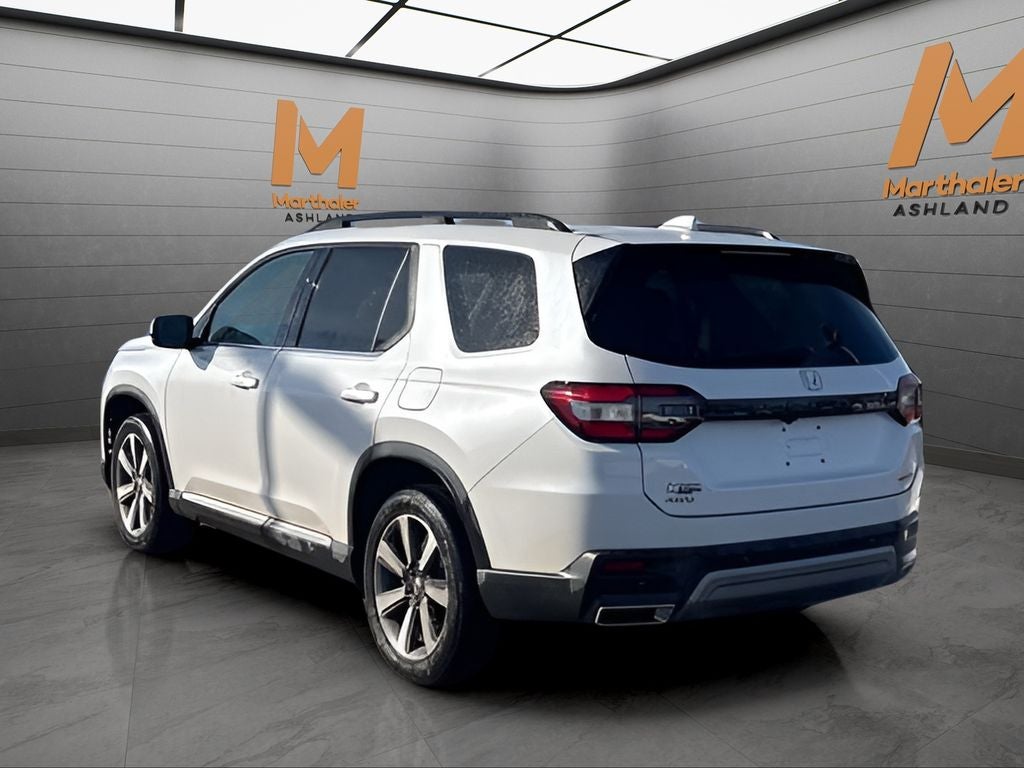2024 Honda Pilot Touring AWD