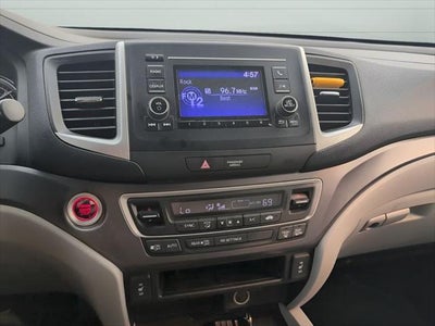 2017 Honda Ridgeline RTL Crew Cab AWD 3.5L V6