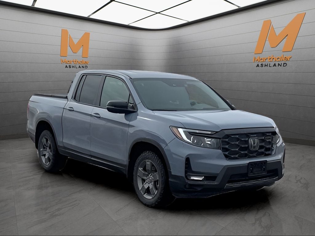 2025 Honda Ridgeline TrailSport Crew Cab AWD
