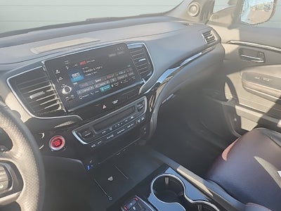 2025 Honda Ridgeline Black Edition Crew Cab AWD 3.5L V6