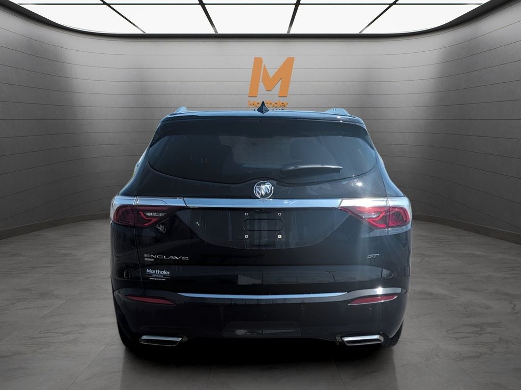 2022 Buick Enclave Essence AWD