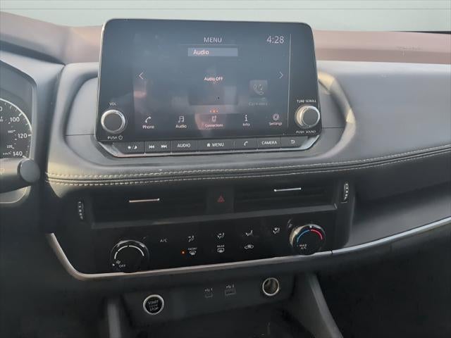 2022 Nissan Rogue S