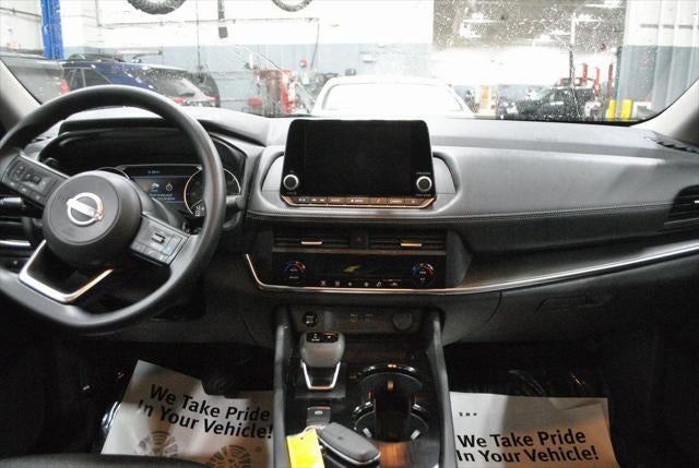 2024 Nissan Rogue SV FWD