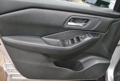 2024 Nissan Rogue SV FWD