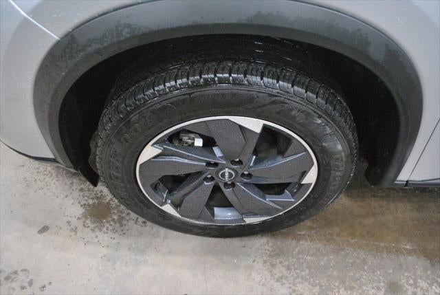 2024 Nissan Rogue SV FWD