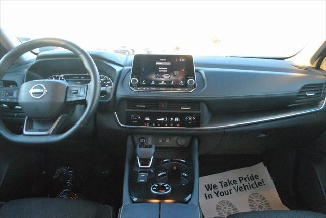 2025 Nissan Rogue SV AWD