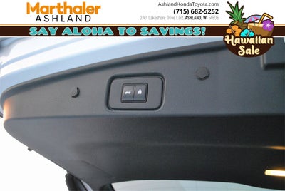 2025 Nissan Pathfinder SL 4WD