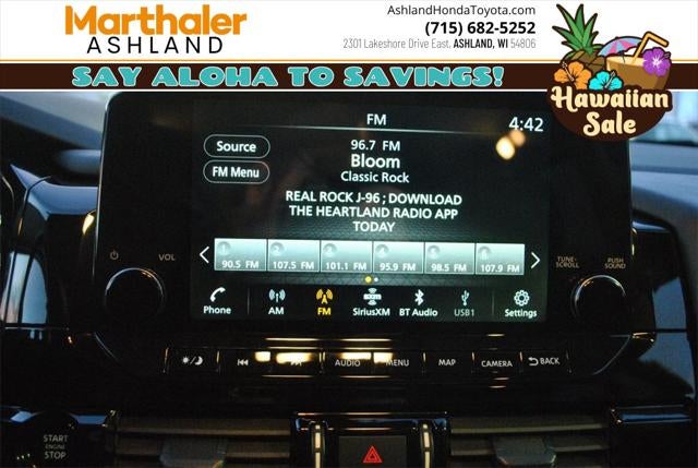 2025 Nissan Pathfinder SL 4WD