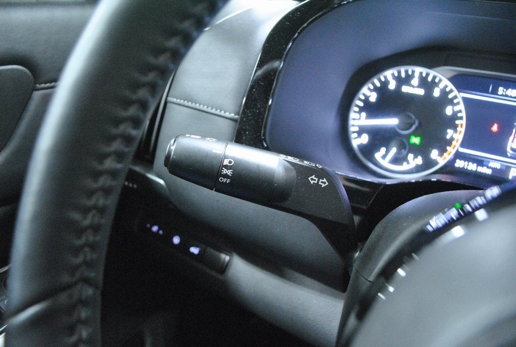 2025 Nissan Pathfinder SL AWD