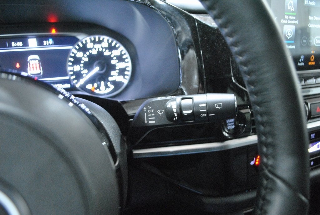 2025 Nissan Pathfinder SL AWD