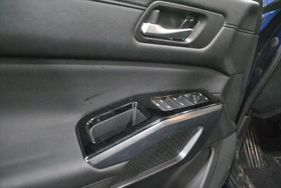 2025 Nissan Pathfinder SL AWD