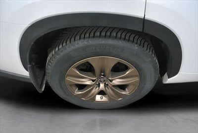 2023 Toyota HIGHLANDER HYBRD Bronze Edition AWD