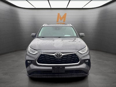 2021 Toyota Highlander Limited AWD 3rd Row w/ Tow Hitch